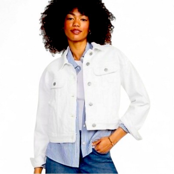 Old Navy White Cropped Denim Jacket size Medium - Picture 1 of 12
